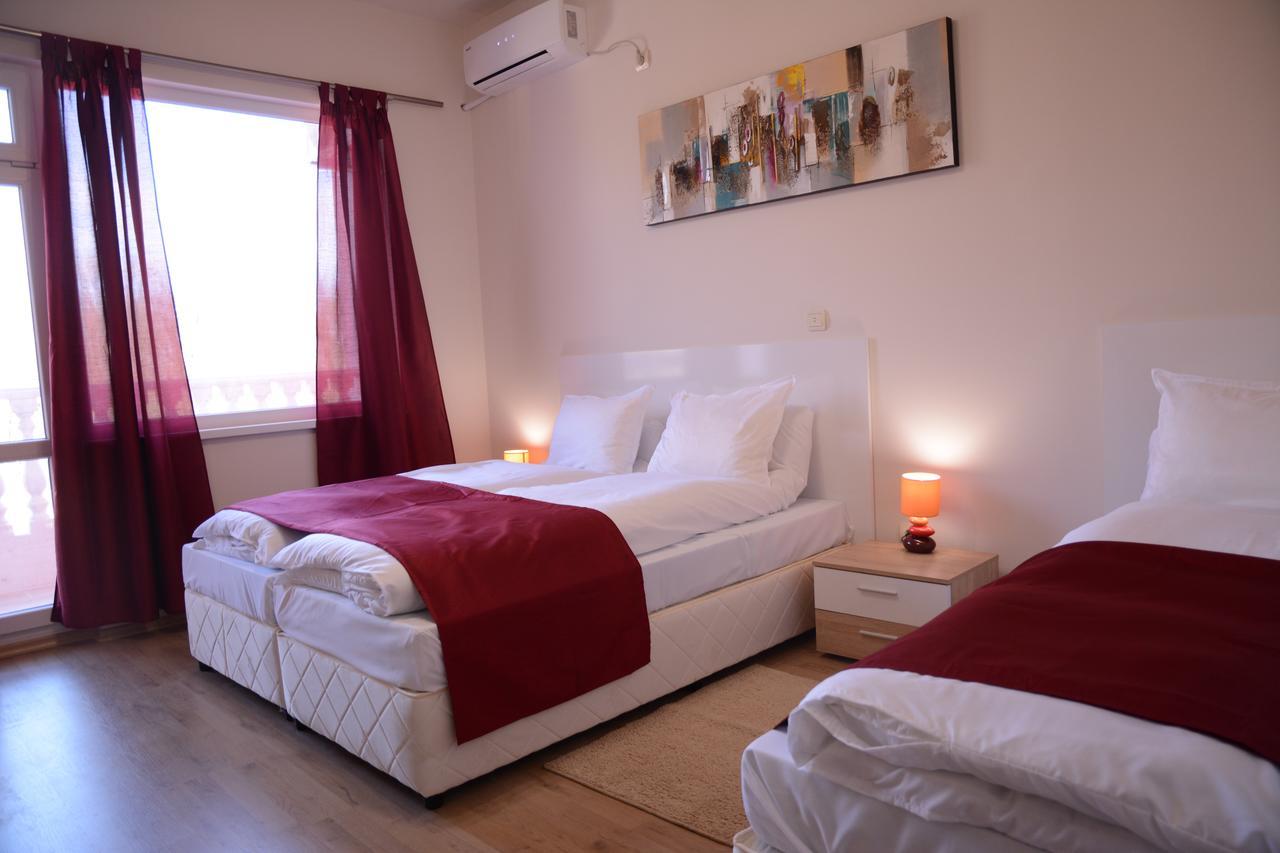 Hotel Afrodita Dimitrovgrad Bg Ngoại thất bức ảnh